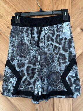 Nike Black & Gray Floral Leopard Print Athletic Shorts